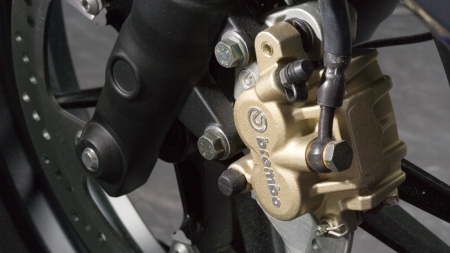 yzf-r-125_07_450.jpg
